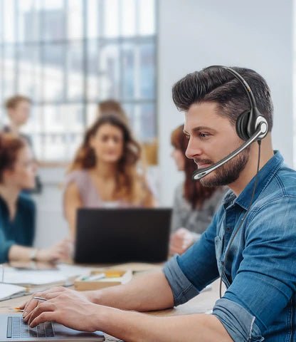 Top 5 Headsets for Customer Service Representatives